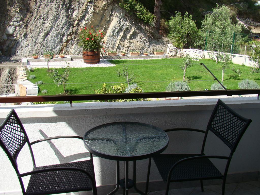 דוגי ראט Apartments Villa Sunce חדר תמונה