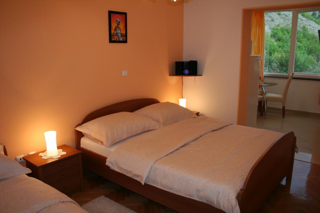 דוגי ראט Apartments Villa Sunce חדר תמונה