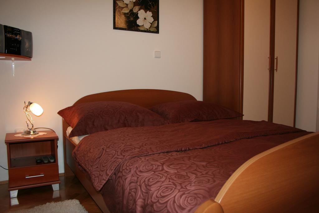 דוגי ראט Apartments Villa Sunce חדר תמונה